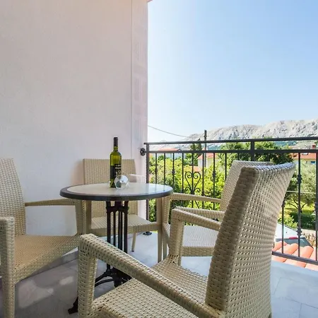 アパート In Mit Eigenem Balkon By Interhome *