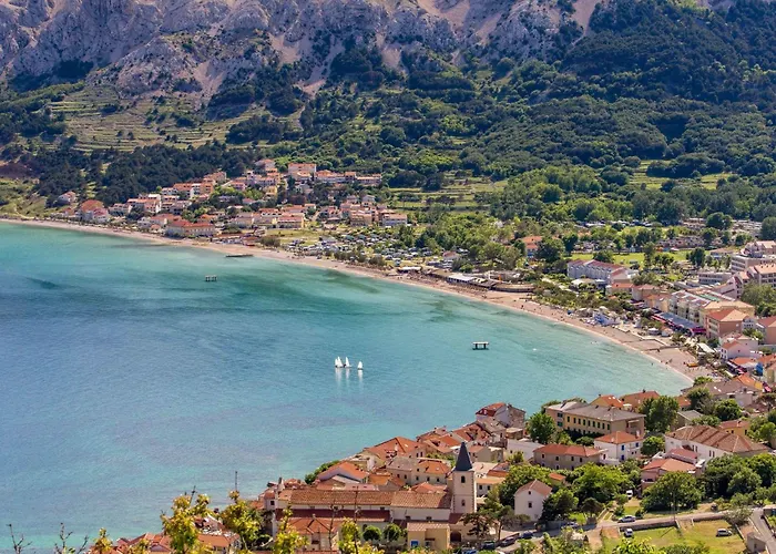 In Mit Eigenem Balkon By Interhome アパート