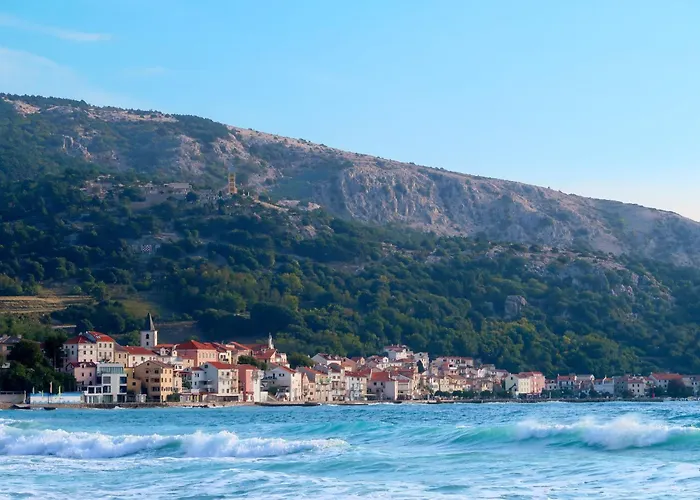 In Mit Eigenem Balkon By Interhome